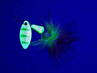 Balzer 13210 Colonel Fuzzy Spin UV Active Tüylü Alabalık Kaşığı - 3