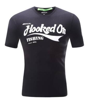 BKK Hooked On Fishing Siyah Tişört - 1