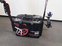 NOMURA NM80000200 Trout Bag 40LT Kamış Aparatlı PVC Malzeme Çantası 40x26x26cm - 3