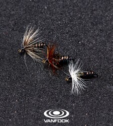 VANFOOK TM-03 TENKARA MASTER KUJAKU 3P #14 - 2